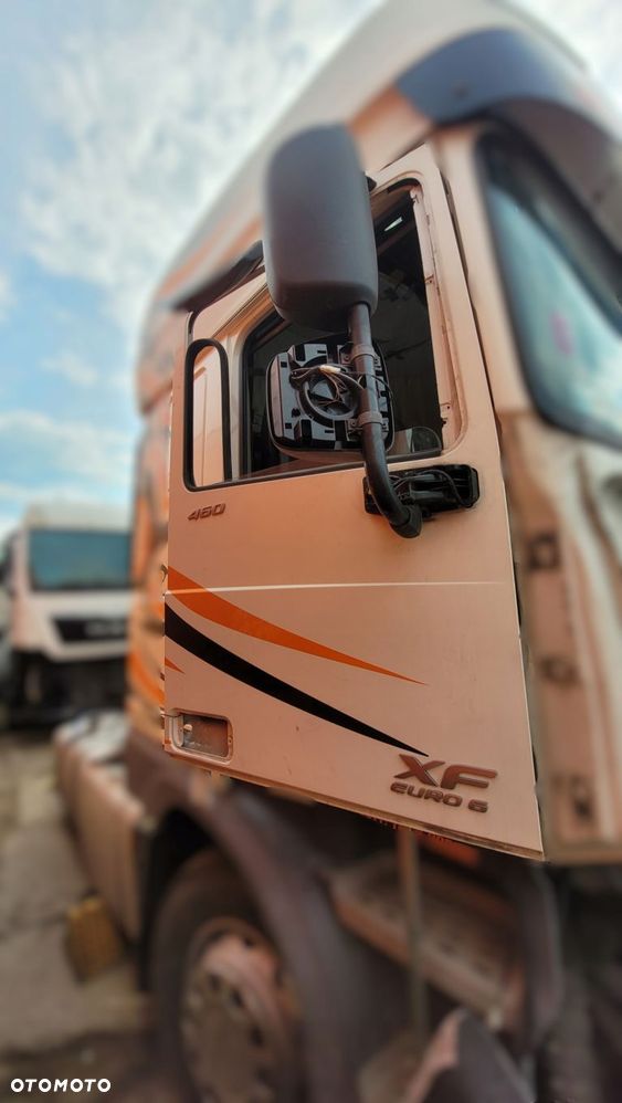 DRZWI KOMPLETNE Z LUSTREM DAF XF 106 EURO 6 PRAWE - 1