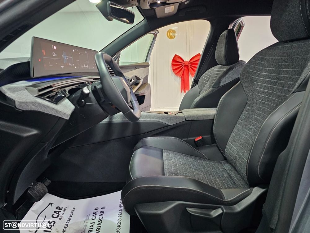 Peugeot 3008 1.2 Hybrid Allure e-DCS6 - 11