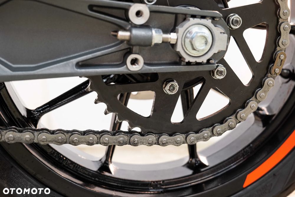 KTM Duke 125 - 34