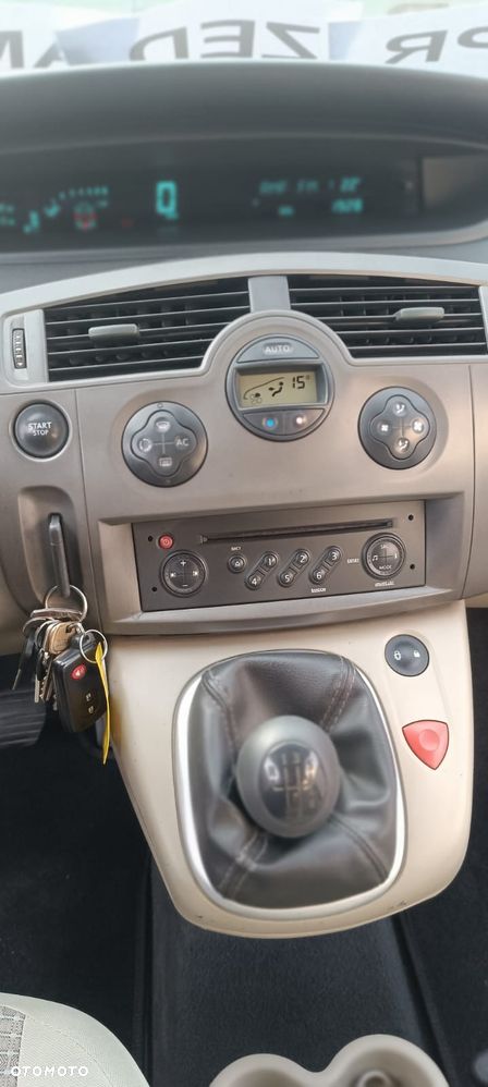 Renault Grand Scenic Gr 1.6 16V Confort Authentique - 15