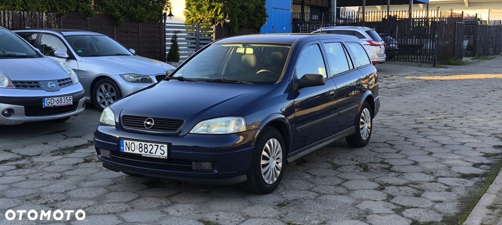 Opel Astra - 1