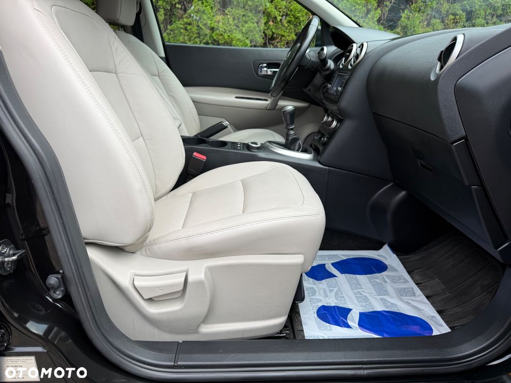 Nissan Qashqai 2.0 dCi 4x4 Acenta EU5 - 29