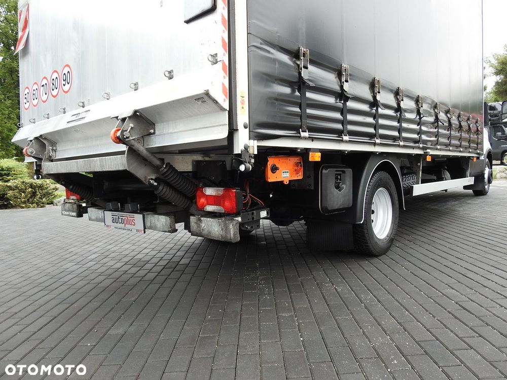 Iveco DAILY 70C18 PLANDEKA WINDA 12 PALET WEBASTO TEMPOMAT BLIŹNIACZE KOŁA KLIMATYZACJA  180KM - 26