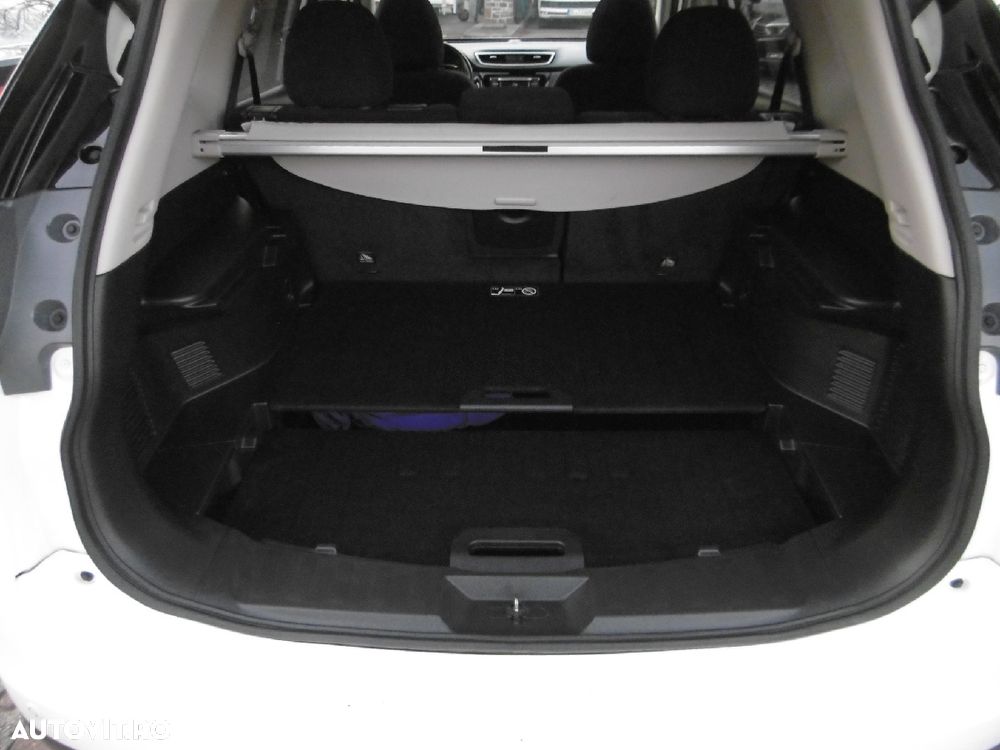 Nissan X-Trail 1.6 dCi ALL-MODE 4x4i Tekna - 29