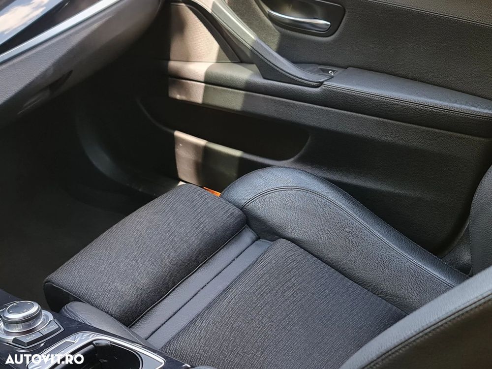 BMW Seria 5 520d - 15