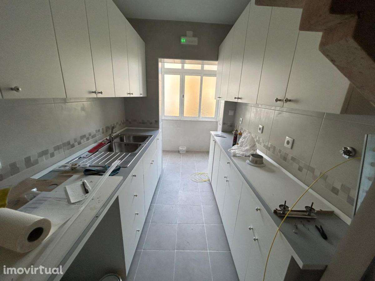 Quarto - localizado em Amadora Lisbon - Grande imagem: 3/6