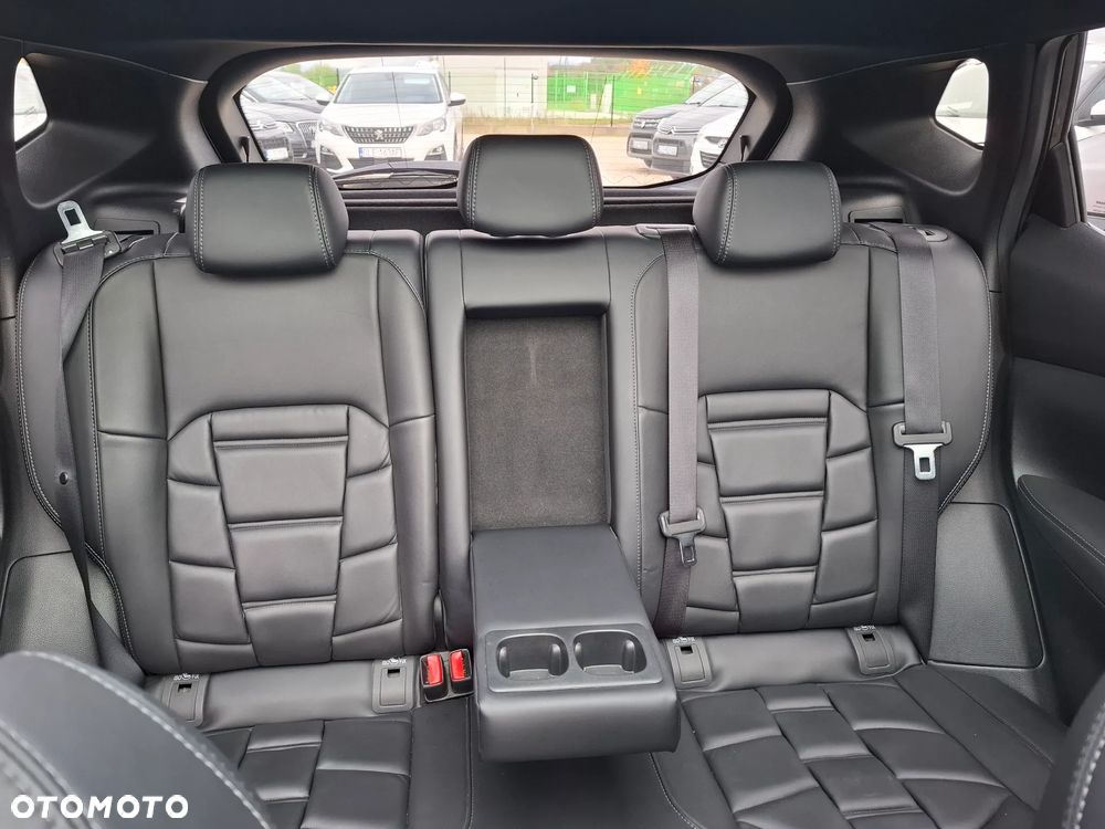 Nissan Qashqai 1.2 DIG-T TEKNA+ - 9