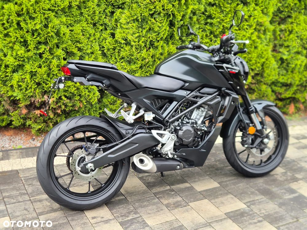 Honda CB - 4