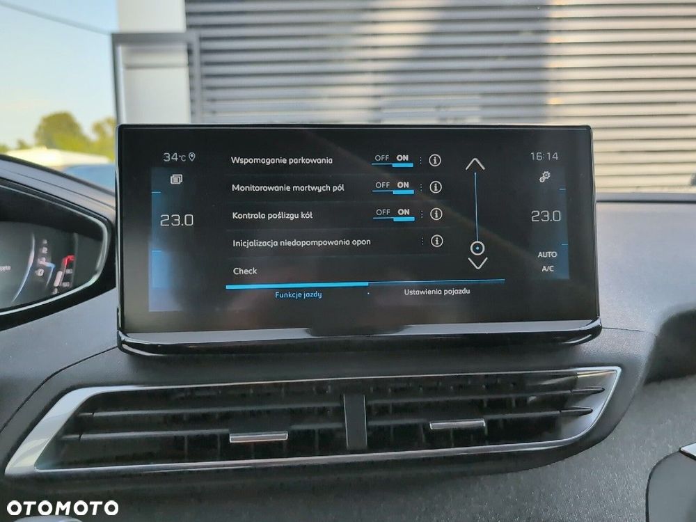 Peugeot 3008 1.2 PureTech Allure Pack S&S EAT8 - 22