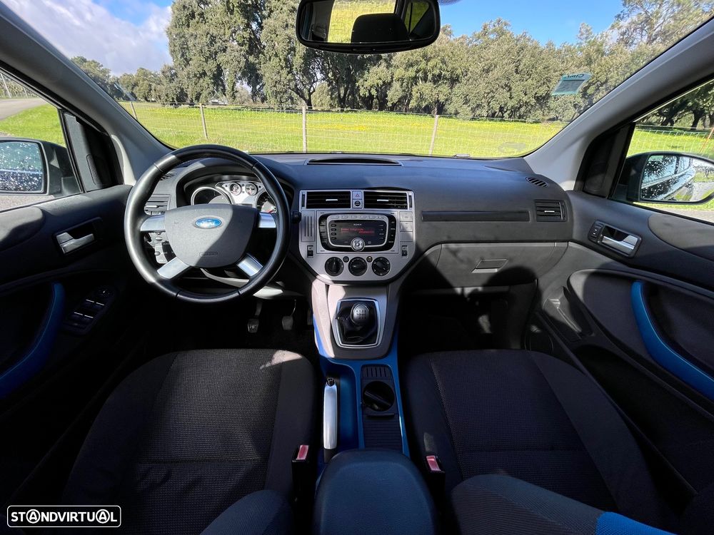 Ford Kuga 2.0 TDCi Titanium - 10