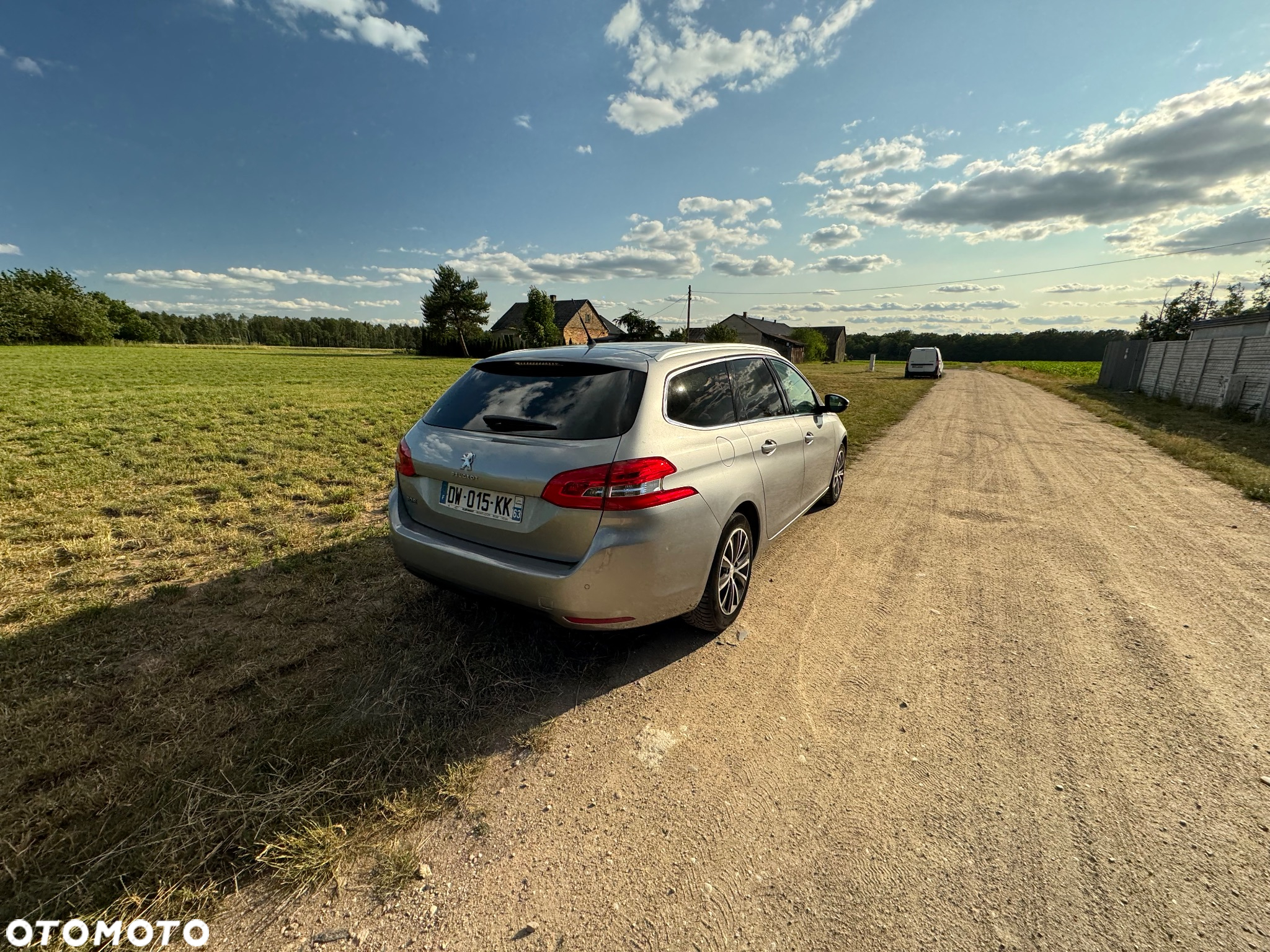 Peugeot 308 1.2 PureTech Allure S&S - 3