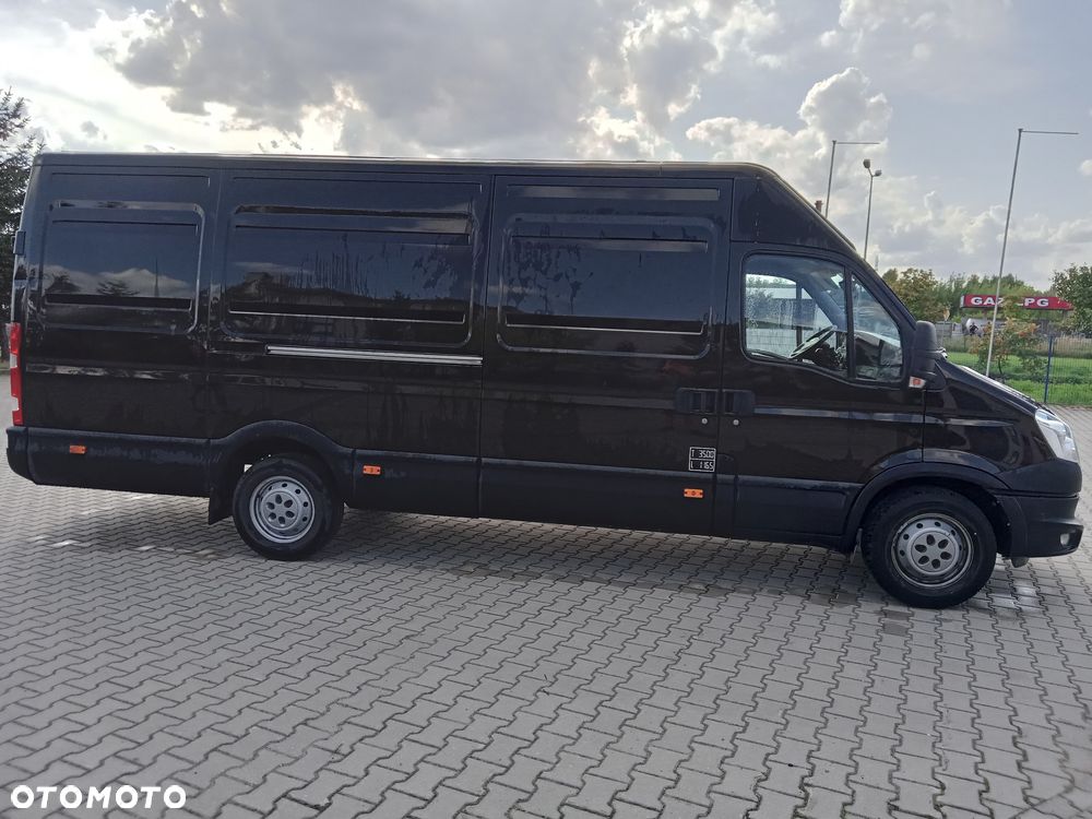 Iveco C35S15 Max - 9