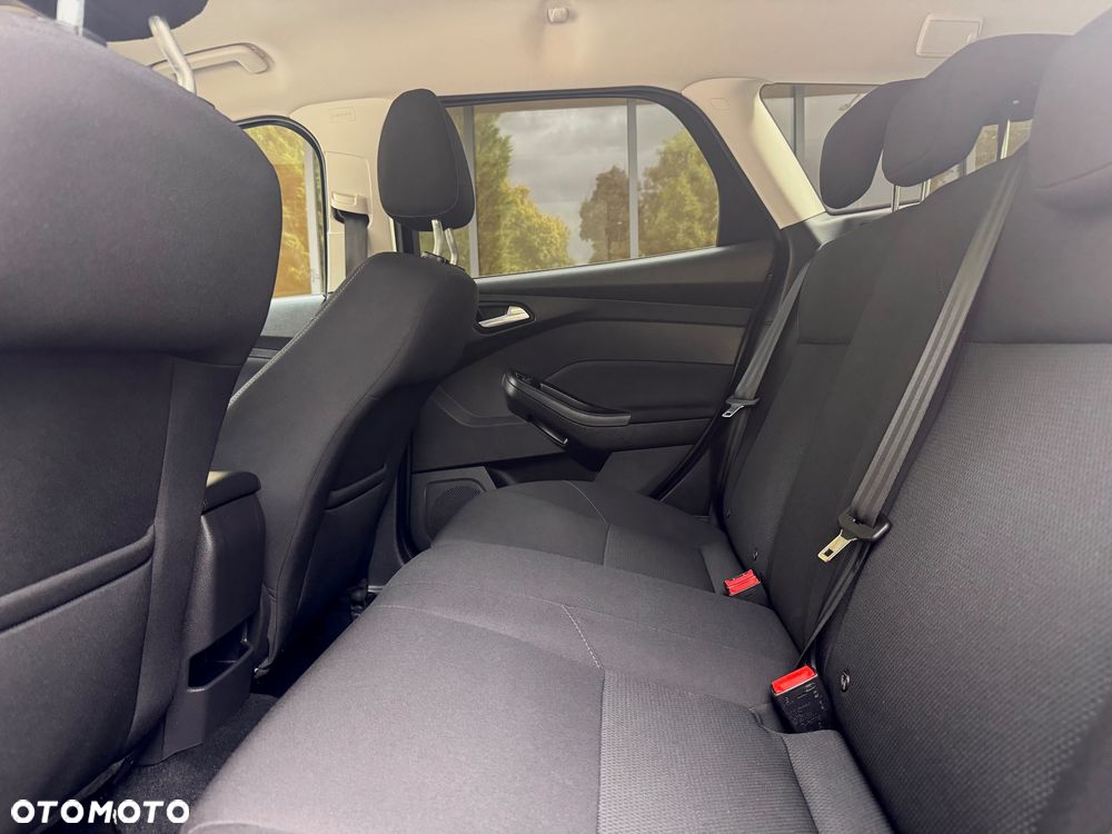 Ford Focus 1.0 EcoBoost Start-Stopp-System TITANIUM STYLE - 17