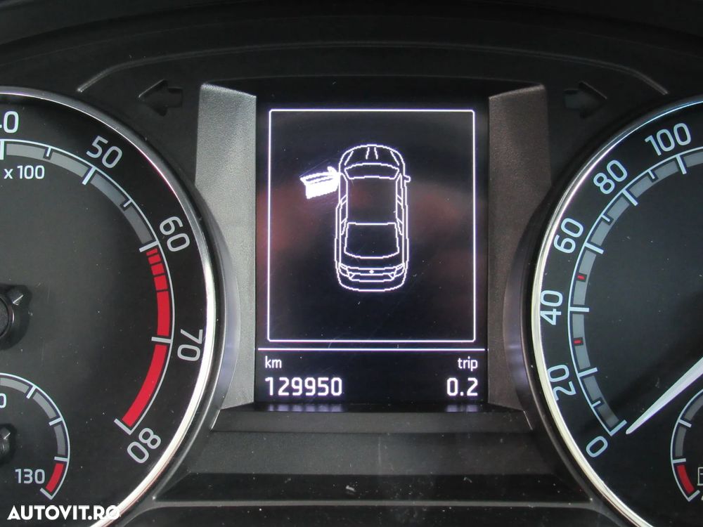 Skoda RAPID 1.0 TSI Ambition - 11
