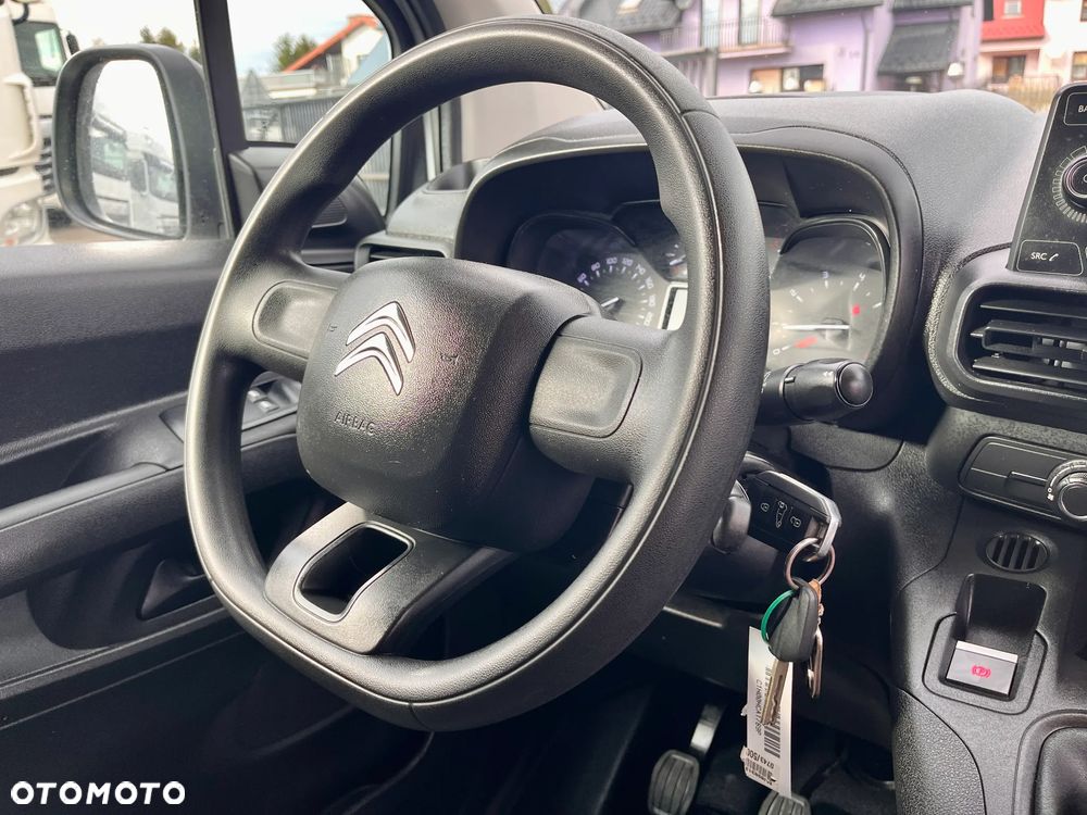 Citroën BERLINGO LONG / 3 OSOBY / SALON POLSKA / BEZWYPADKOWY / DOSTĘPNE 15 SZTUK - 16