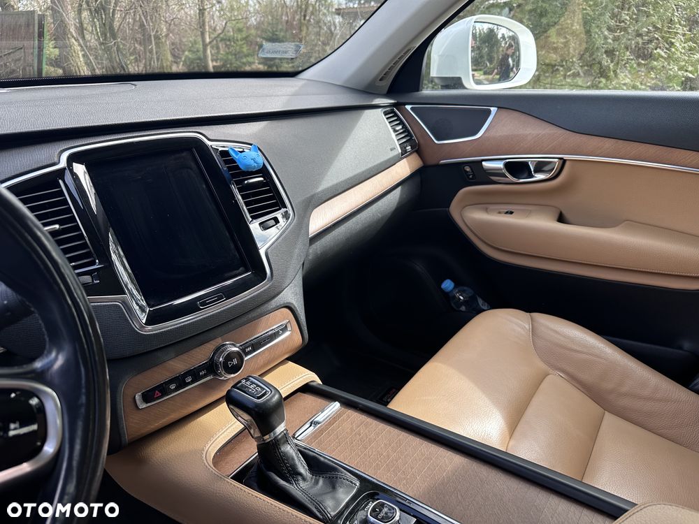 Volvo XC 90 D5 AWD Inscription - 19