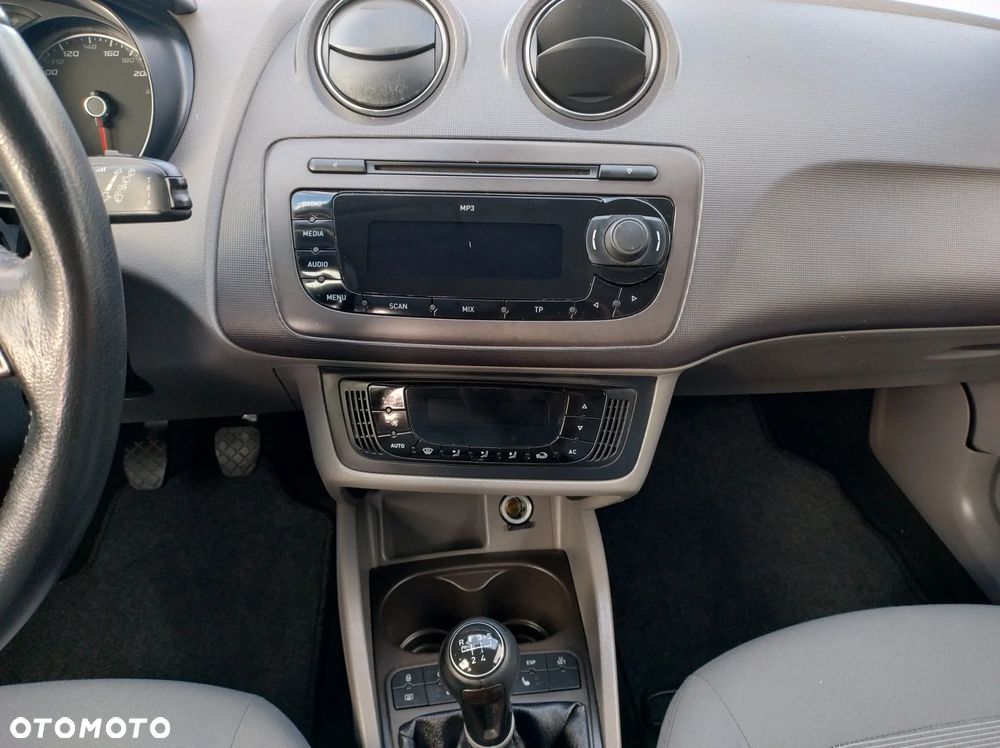 Seat Ibiza 1.4 16V Reference - 34