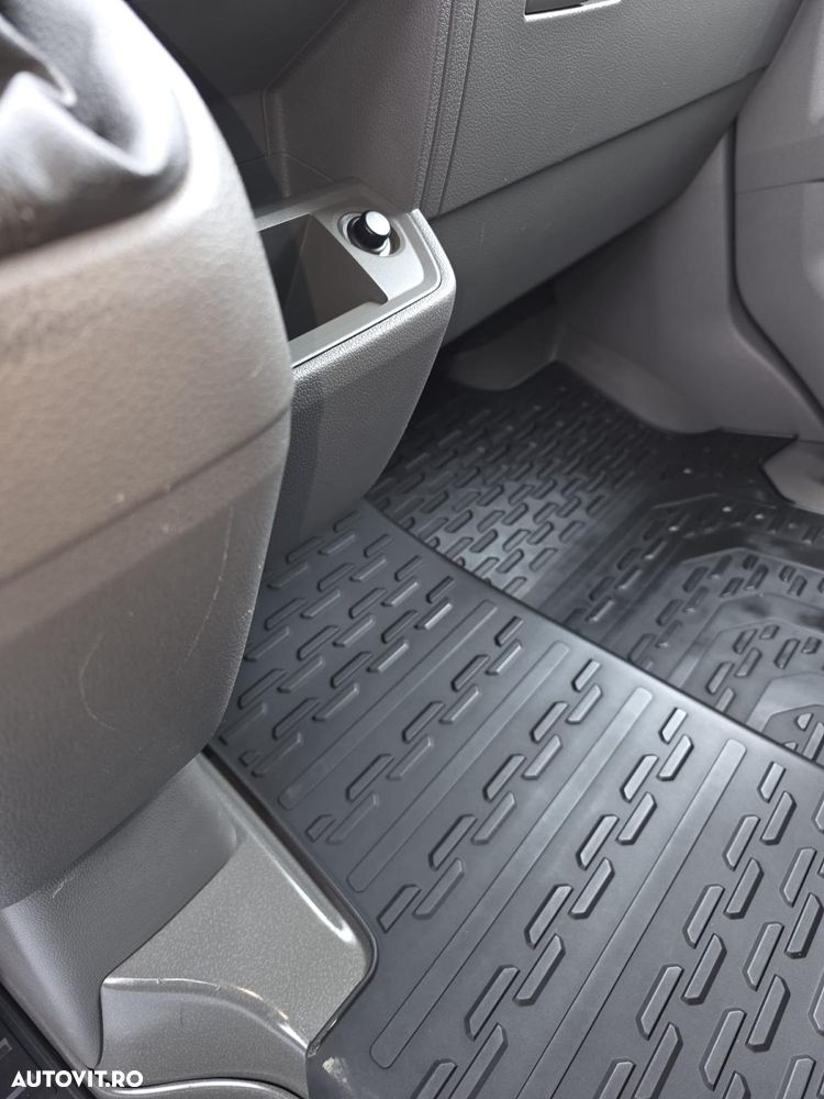 Volkswagen CRAFTER - 7