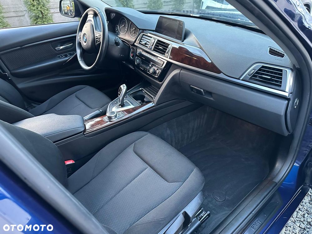 BMW Seria 3 320d Efficient Dynamics Edition Blue Perf - 14