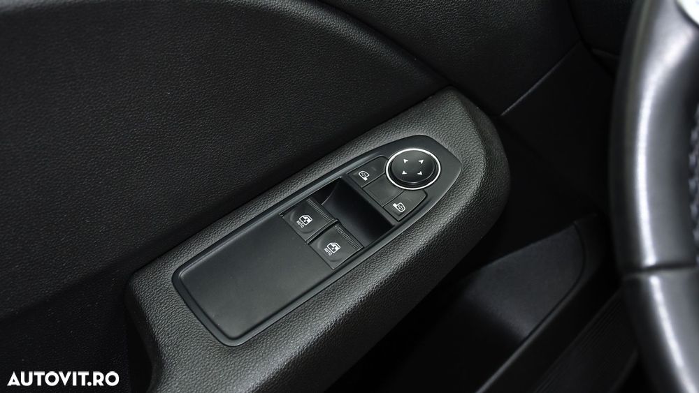 Renault Clio E-TECH 140 BUSINESS EDITION - 22
