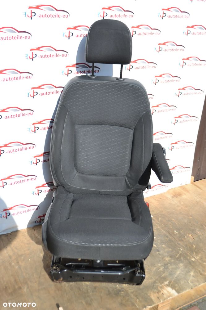 RENAULT TRAFIC Opel Vivaro 3 III 4 IV fotel Pasażer Pasażera Fotel Prawy Jedynka Prawa Pasażera