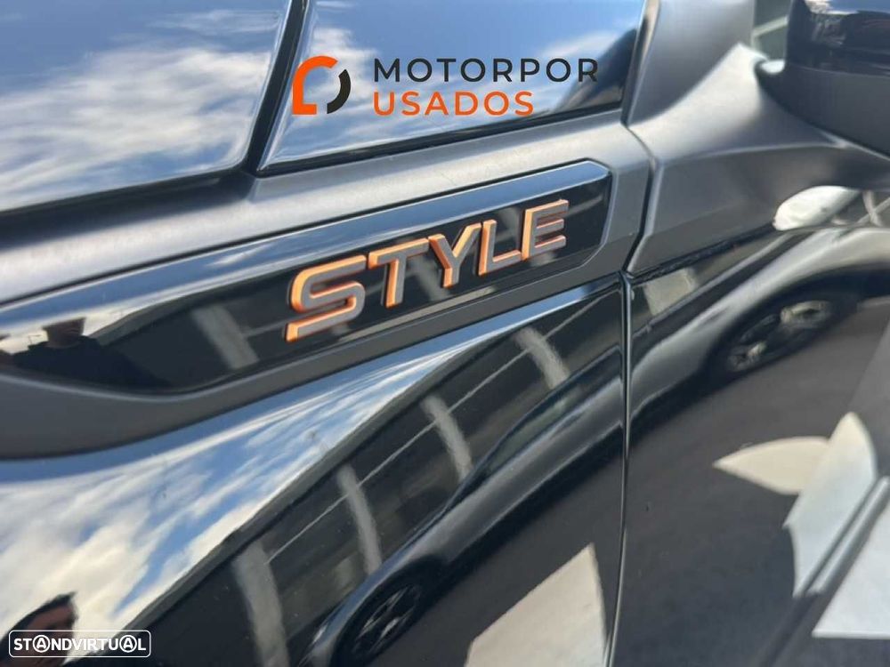 Peugeot 2008 1.2 PureTech Active Pack - 12