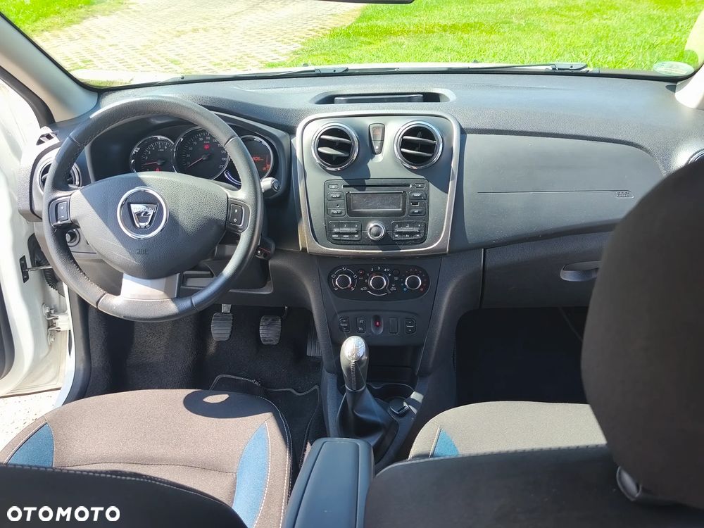 Dacia Sandero 0.9 TCe Laureate S&S EU6 - 9