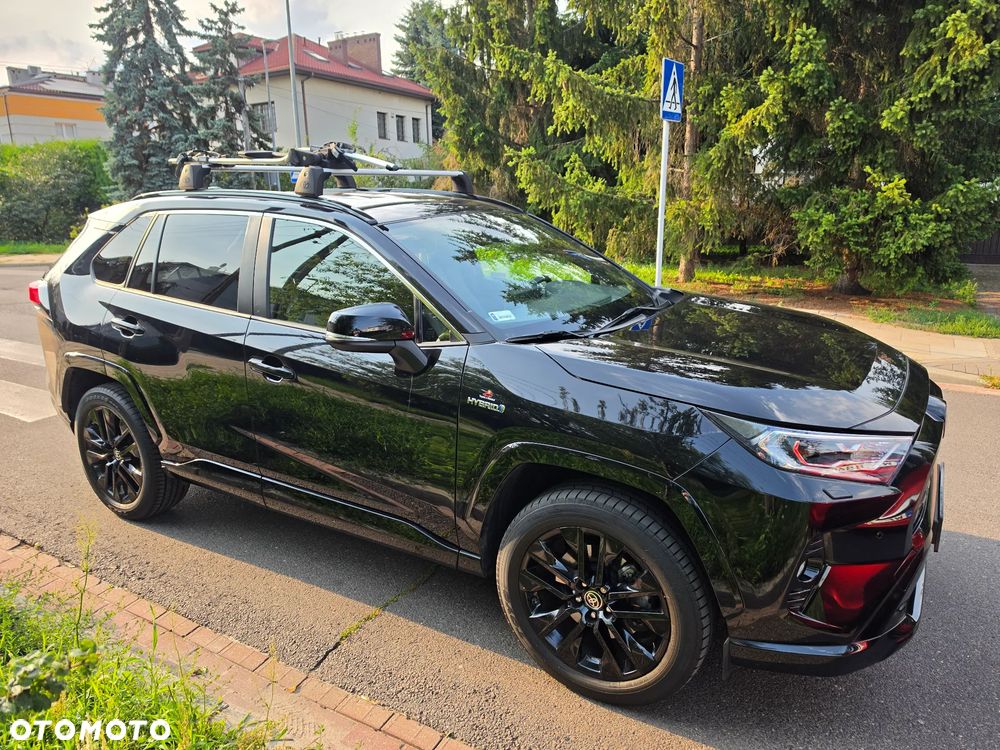 Toyota RAV4 2.5 Hybrid Black Edition by JBL 4x4 - 5