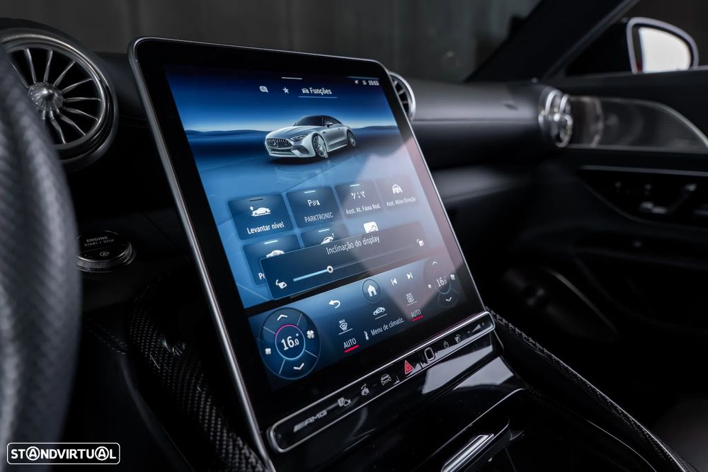 Mercedes-Benz SL 63 AMG 4Matic+ - 25