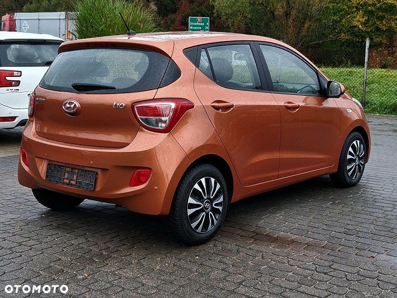 Hyundai i10 1.0 BlueDrive Comfort - 6