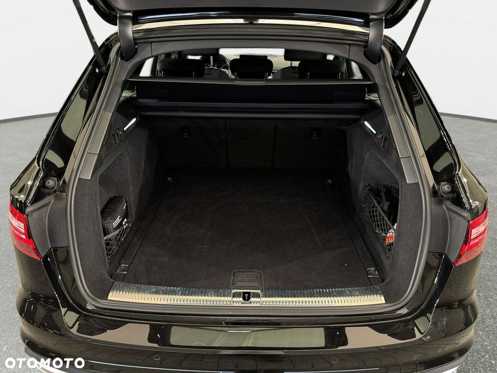 Audi A4 Avant - 31