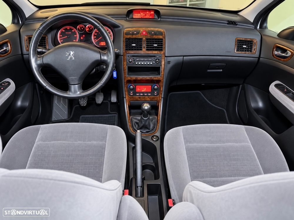 Peugeot 307 SW 1.6 HDi FAP Sport - 16