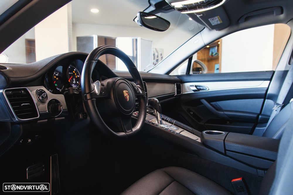 Porsche Panamera Standard - 5
