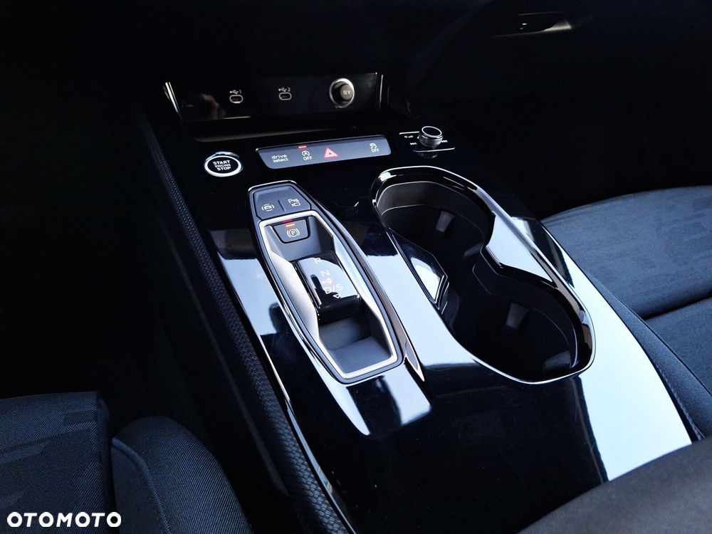 Audi A5 Avant TFSI S tronic - 16