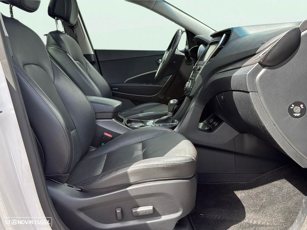 Hyundai Santa Fe 2.2 CRDi Executive Aut. - 16