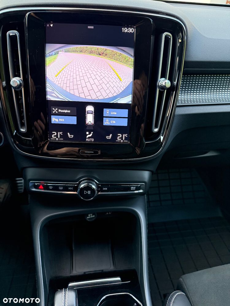 Volvo XC 40 - 34