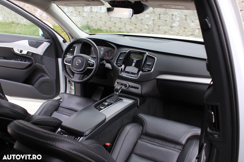 Volvo XC 90 D5 AWD Geartronic Inscription - 10