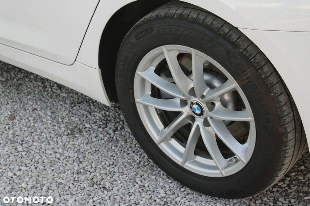BMW Seria 5 - 11