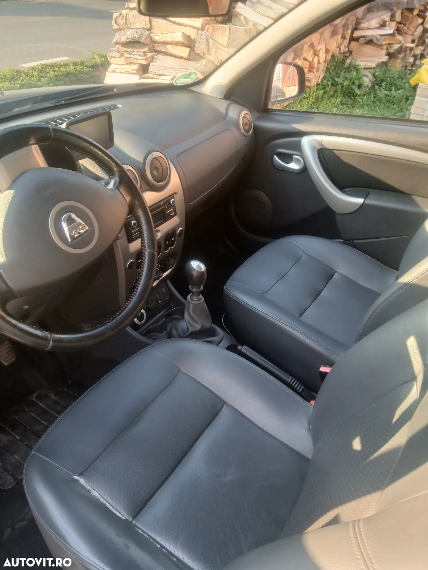 Dacia Duster 1.5 dCi 4x4 Laureate - 9