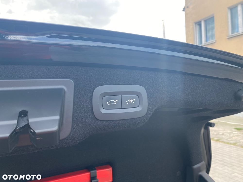 Volvo S90 D3 Momentum - 24