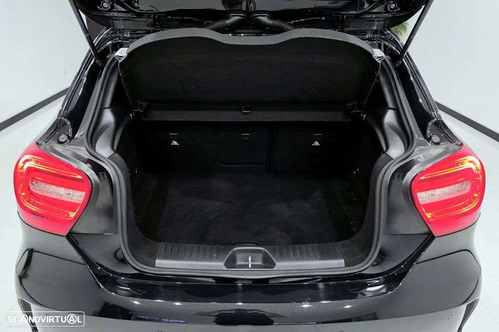 Mercedes-Benz A 200 d AMG Line Aut. - 13