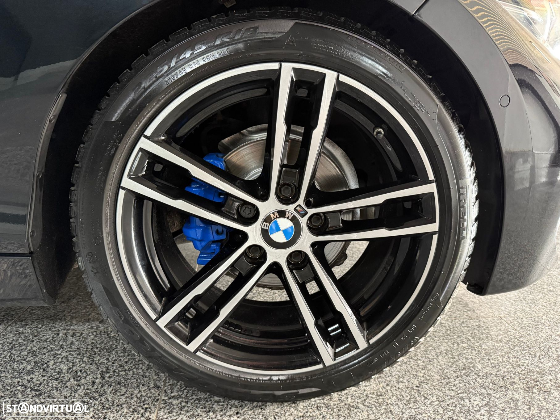 BMW 118 i Pack M Auto - 9