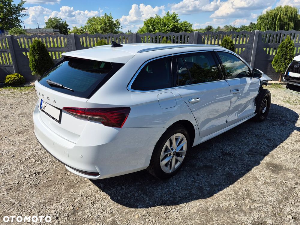 Skoda Octavia 2.0 TDI Edition 130 Selection DSG - 5