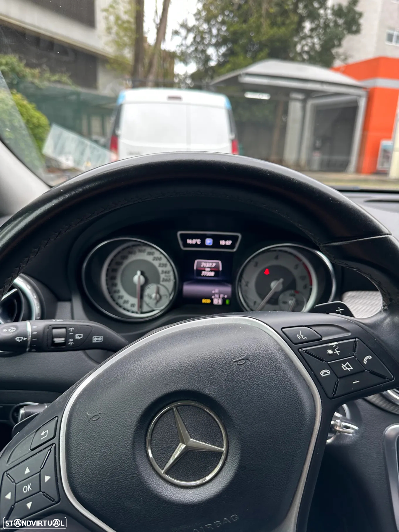 Mercedes-Benz GLA 200 CDi Aut. - 4