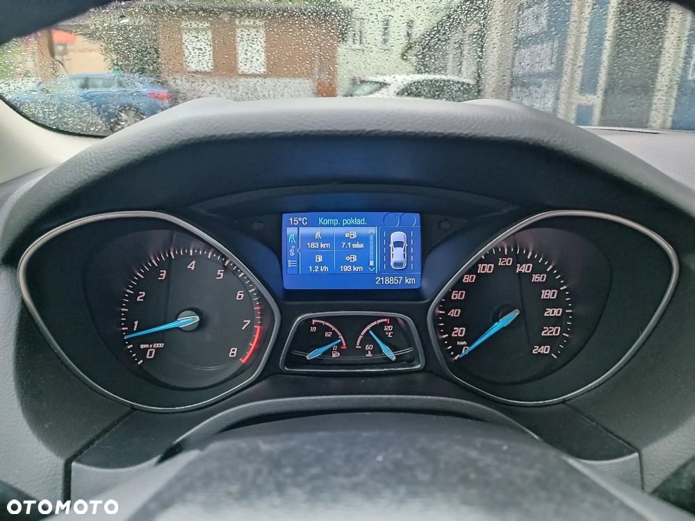 Ford Focus 1.6 EcoBoost Titanium - 18