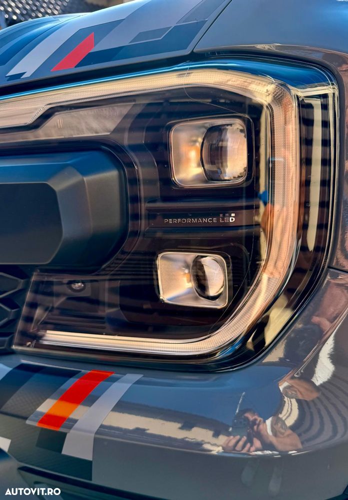 Ford Ranger - 12