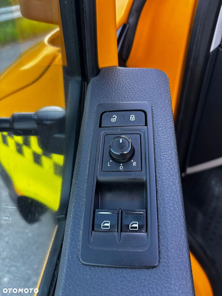 Volkswagen T6 - 17