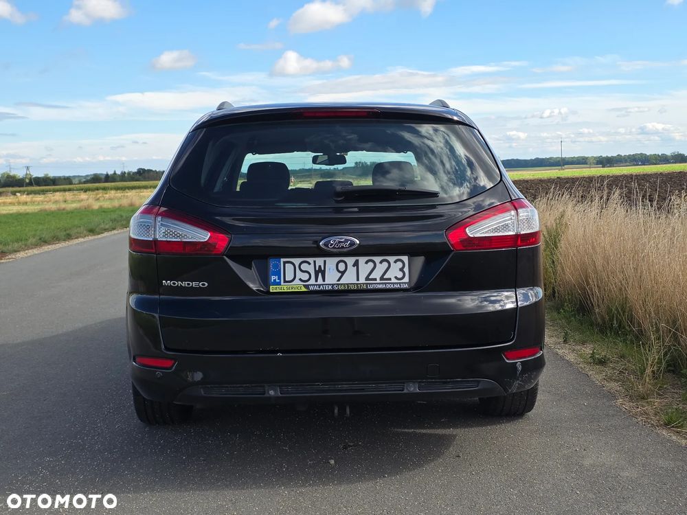 Ford Mondeo 1.6 TDCi Ambiente - 8
