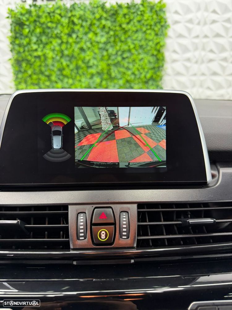 BMW 225xe Active Tourer Line Sport - 11