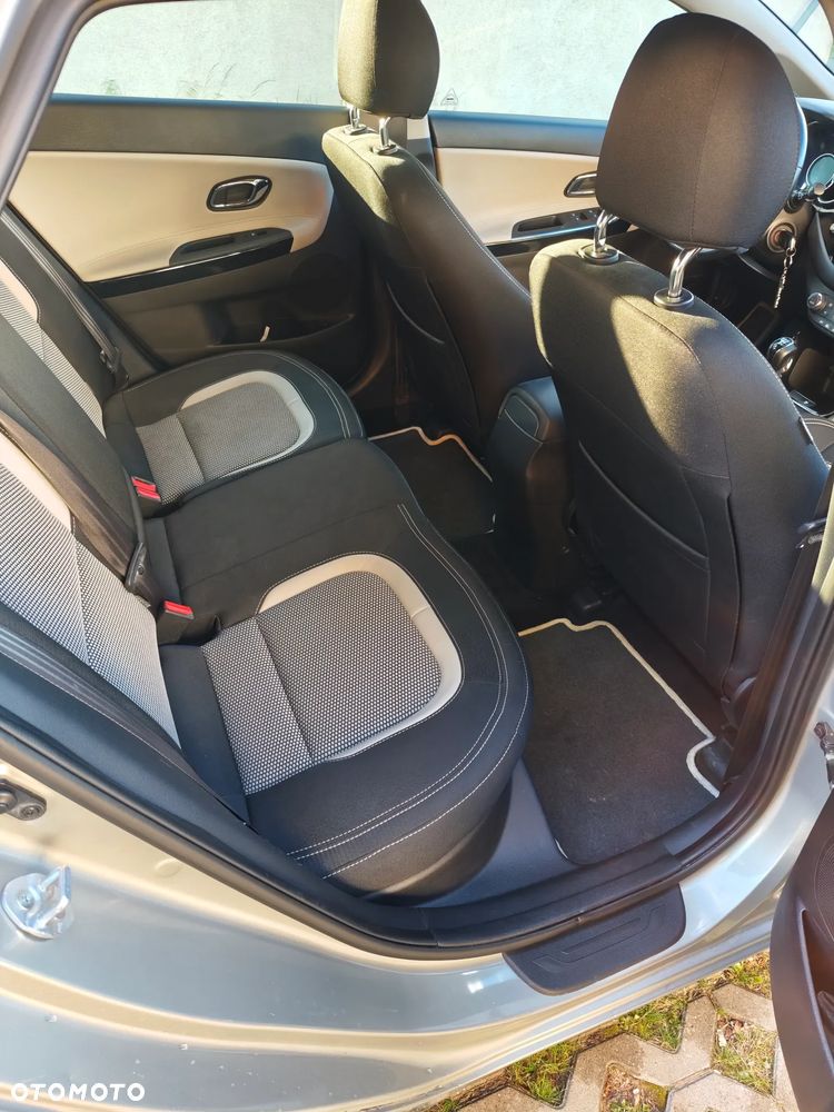 Kia Ceed 1.6 GDI M - 6